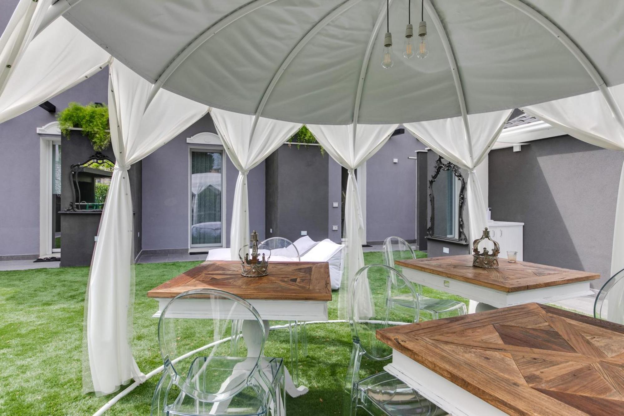 Villa Monti Suites&Aparts Cesenatico Luaran gambar